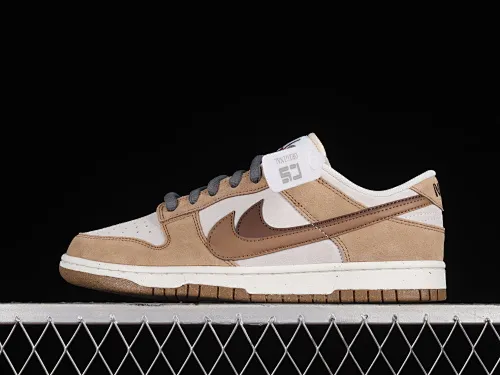 All Categories Nk SB Dunk Series Nk SB Dunk Low Low-top sneakers Nk SB Dunk Low "85" Khaki brown double hook SB low-top sports and leisure sneakers DO9457-115